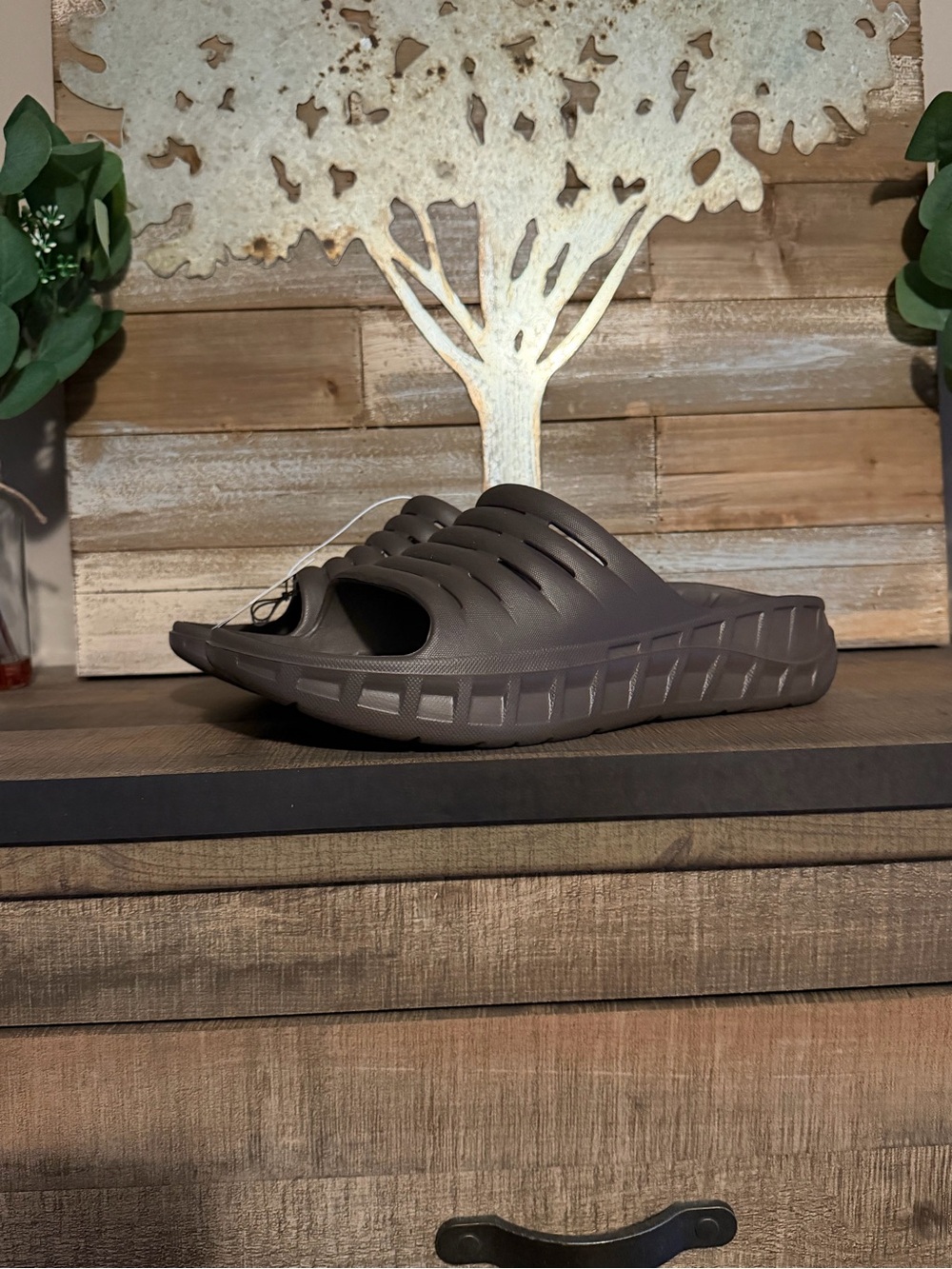 GPOS Men’s Recovery Slides Sandals in Brown US 13 NWT